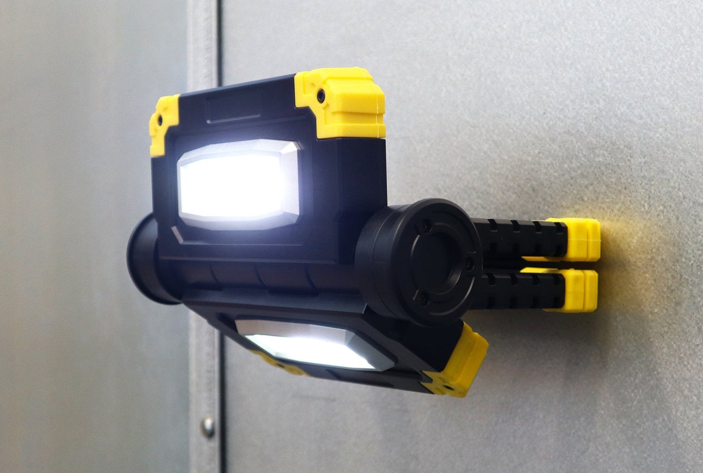 Berg Työvalo ladattava 20W COB 1000lm - VALOGEAR - #Otsavalot# - #Taskulamput# - #Otsalamput#